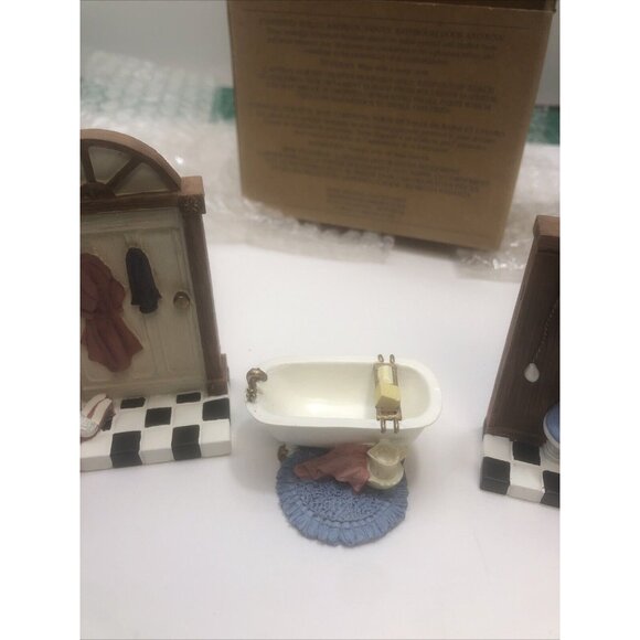 Avon - Victorian Memories Miniature Furniture Collectibles 5 piece- Bathroom - Picture 4 of 14